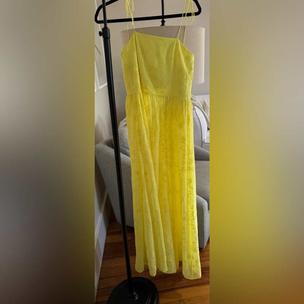 Elegant Yellow Maxi Dress
